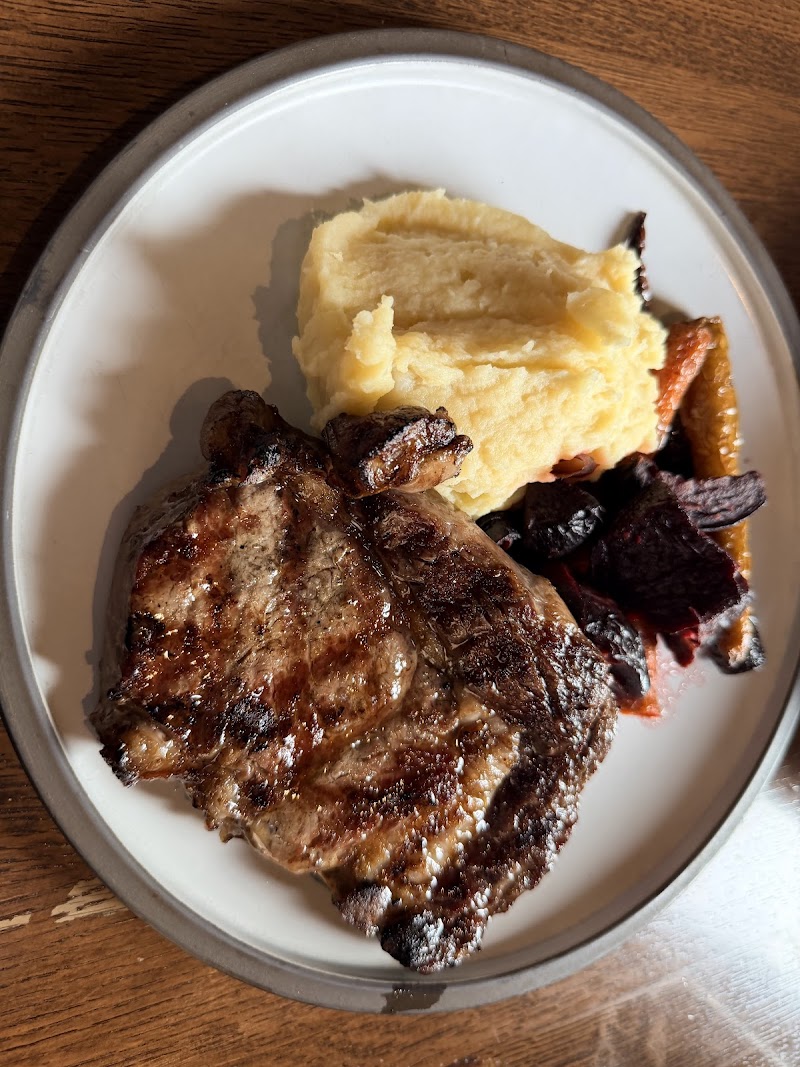 Moxie’s Classic Grill photo 7