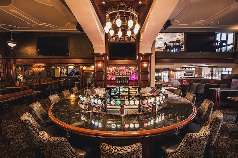 Stickey Wicket Pub
