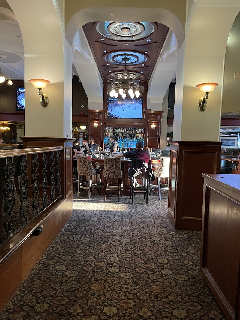 Stickey Wicket Pub photo 3