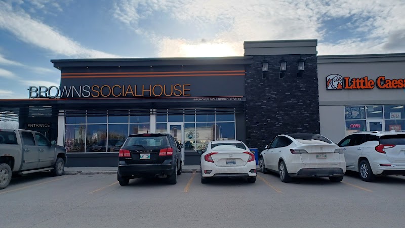 Brown’s Social House Kildonan photo 4