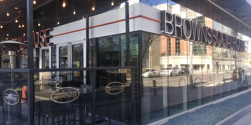 Brown’s Social House Portage photo 7