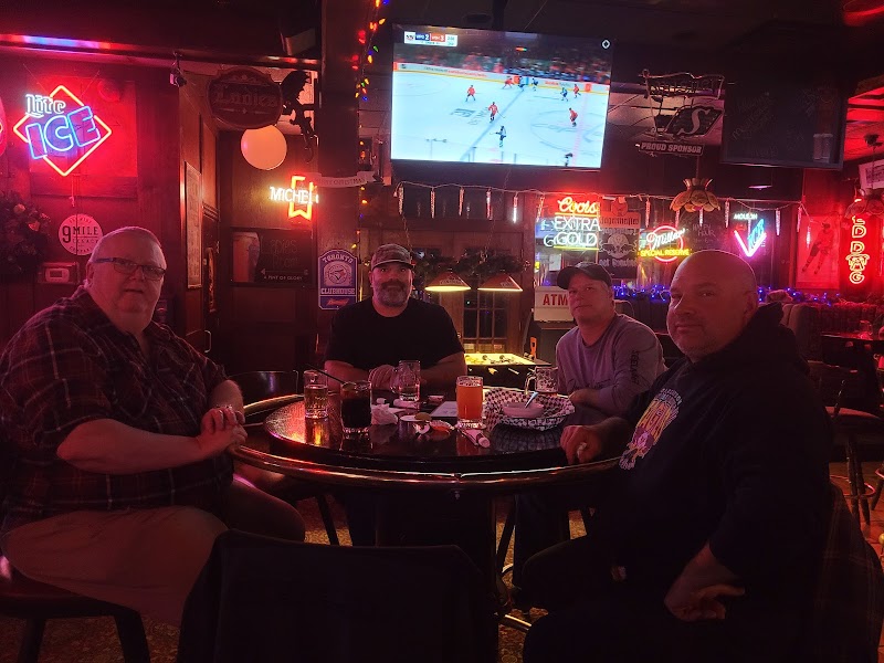 Fox & Hounds Pub photo 10