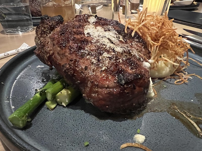 Earls Kitchen + Bar photo 6
