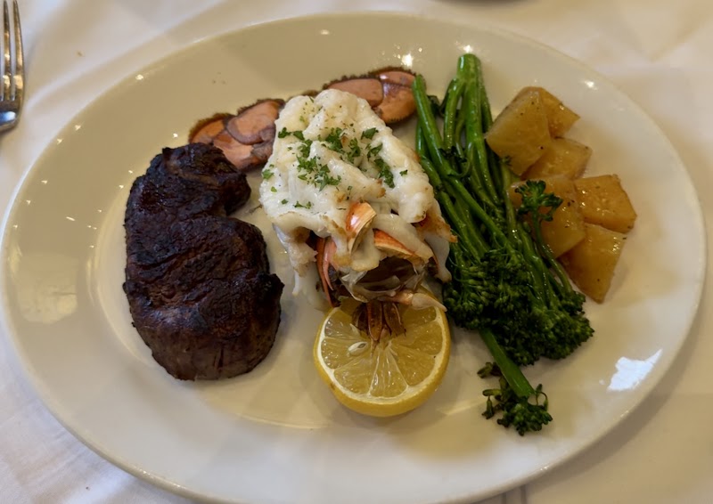 Hy’s Steakhouse photo 6