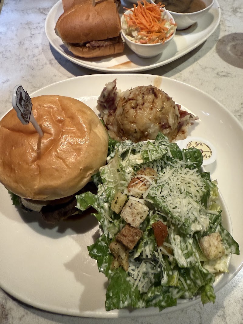 The Flats Eatery + Drink photo 5