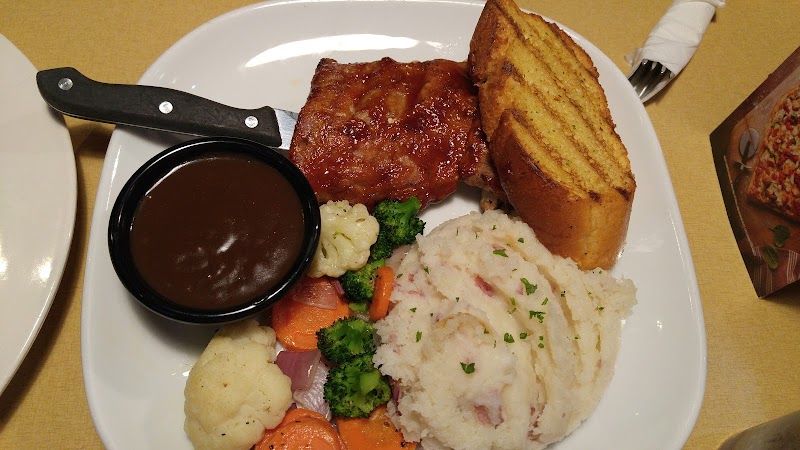 Boston Pizza - North Battleford photo 8