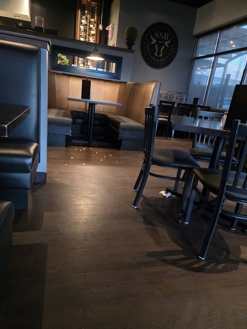 Streets Steakhouse & Bar photo 4