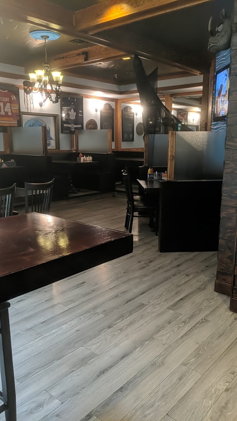 Blue Rhino Pub & Grill photo 4