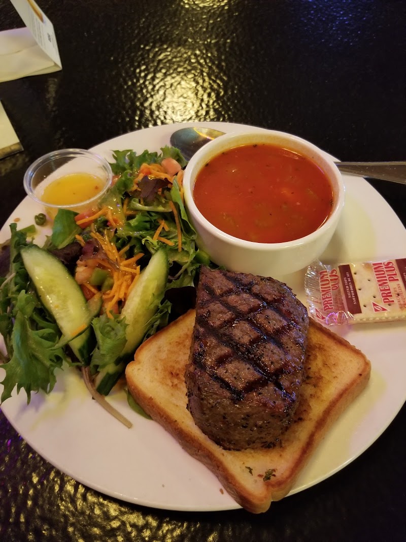 Somewhere Else Pub & Grill photo 10