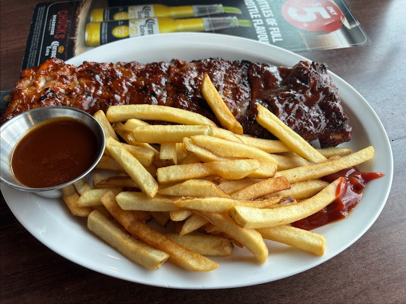 Chuck's Roadhouse Bar & Grill photo 6