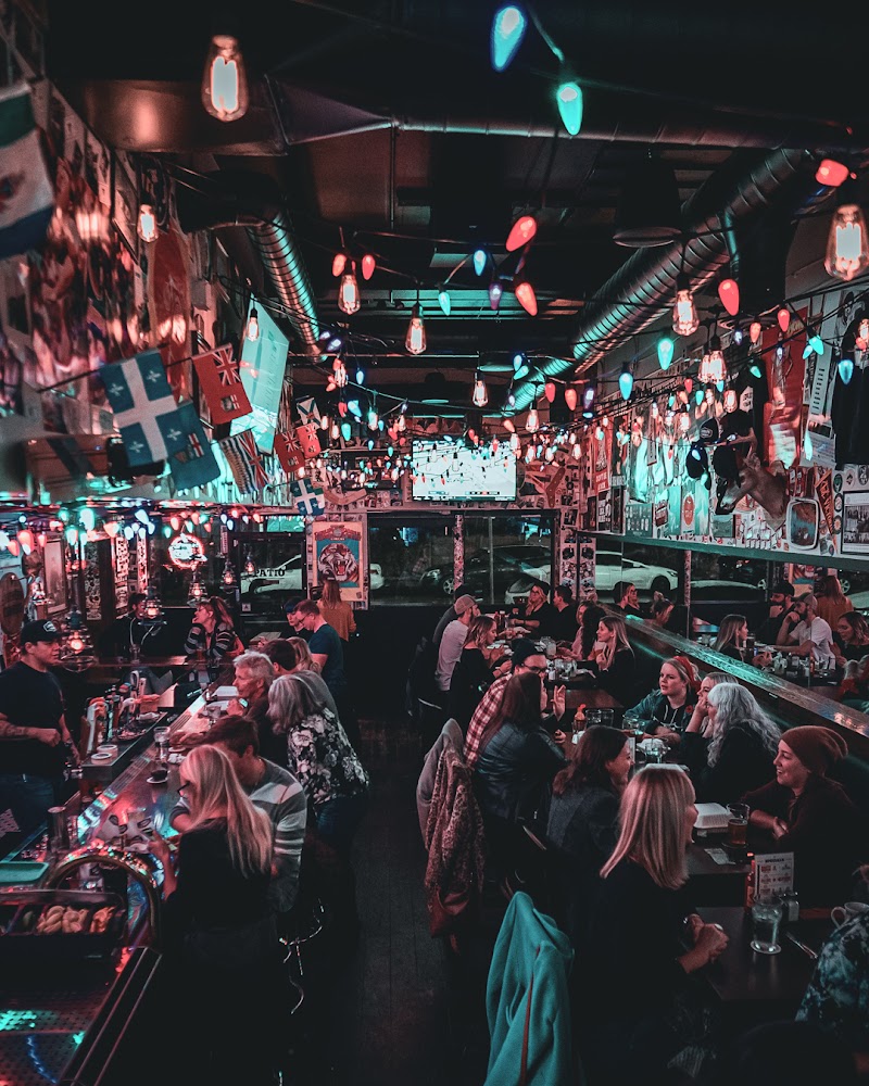 Leopold's Tavern Winnipeg - Academy photo 3