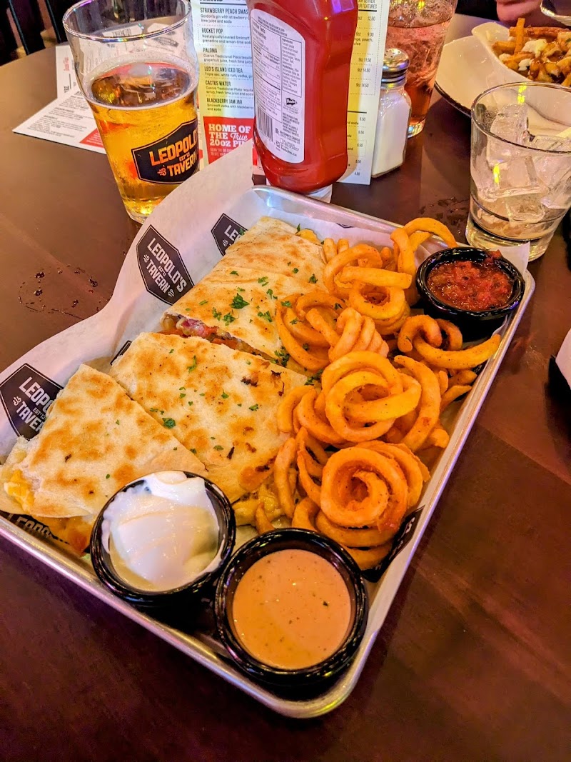 Leopold's Tavern Winnipeg - Sage Creek photo 5
