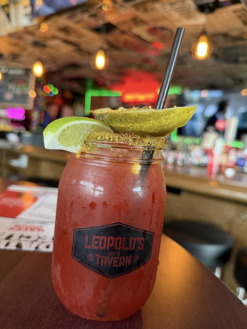 Leopold's Tavern Winnipeg - Sage Creek photo 7