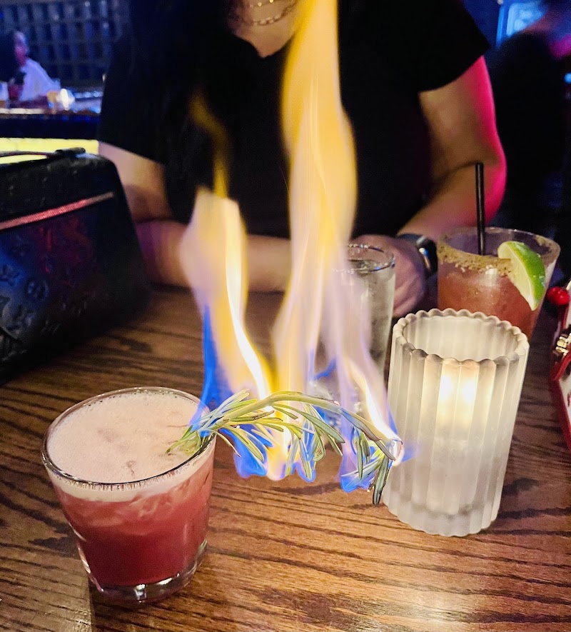 The Whiskey Barn - Honky Tonk and Smoke BBQ photo 6