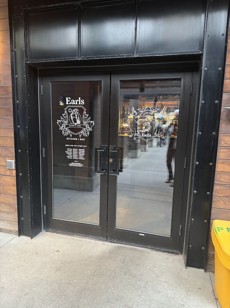 Earls Kitchen + Bar photo 10