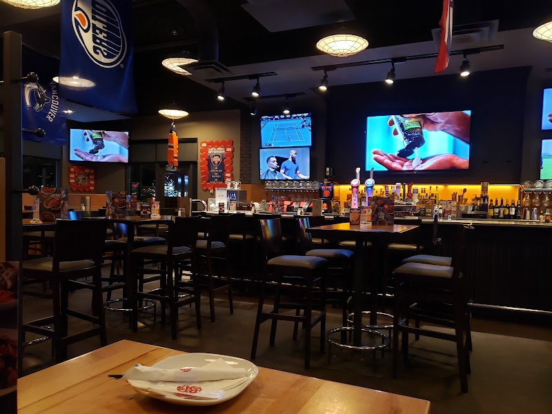 Boston Pizza photo 3