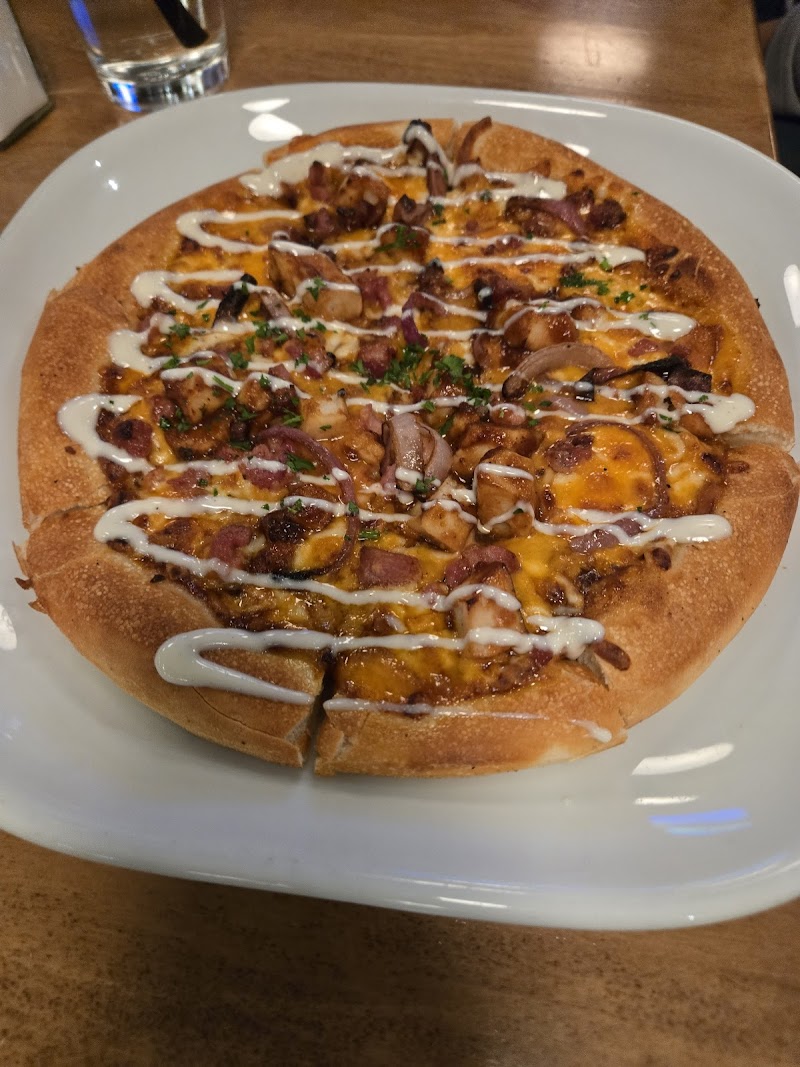 Boston Pizza photo 4