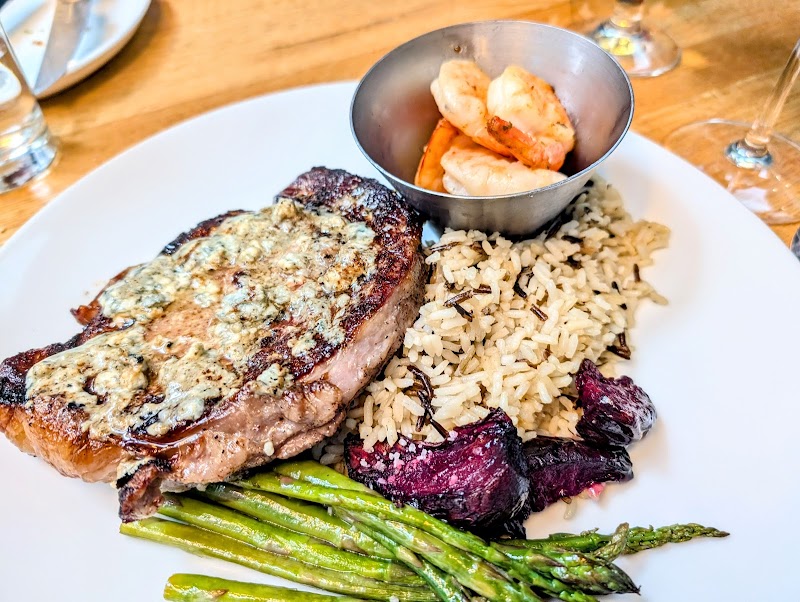 Chop Steakhouse & Bar photo 4