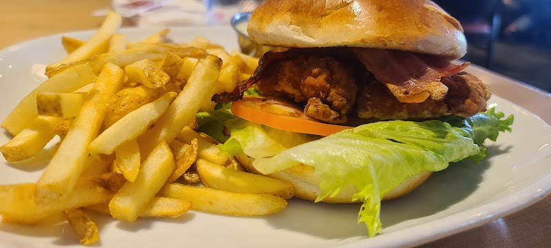 Boston Pizza photo 4