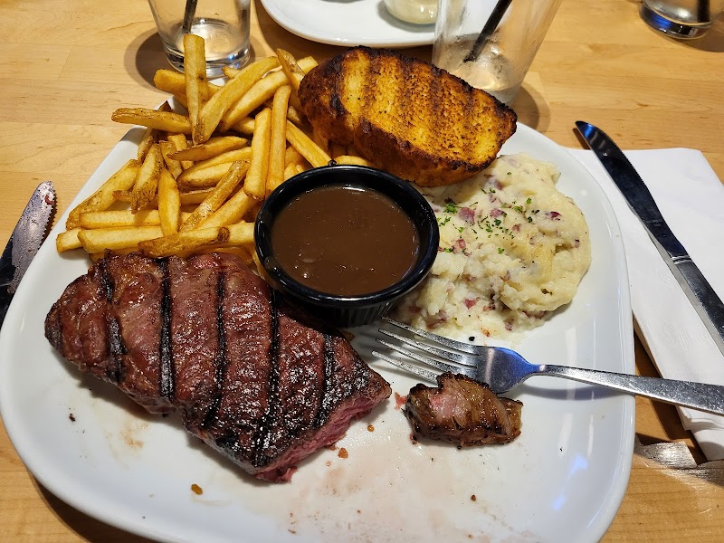 Boston Pizza photo 6