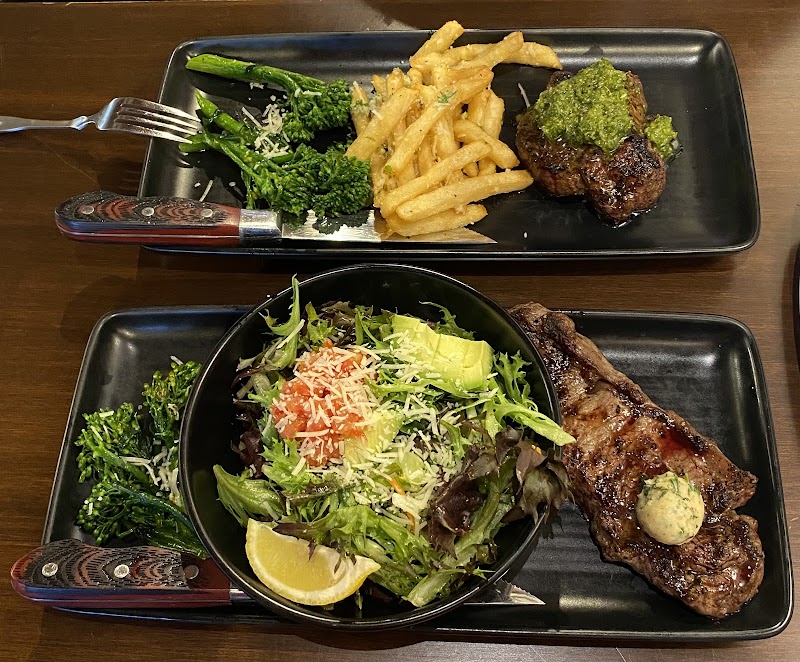 Earls Kitchen + Bar photo 4