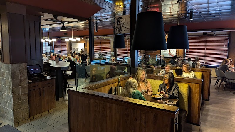 Earls Kitchen + Bar photo 6