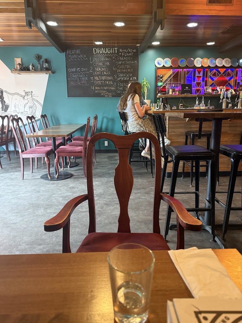 Paradox Pizzeria & Brewery photo 5