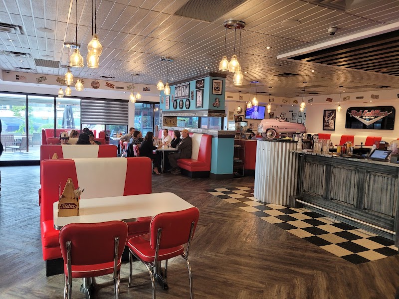 Pink Cadillacs Diner and T-Bird Lounge