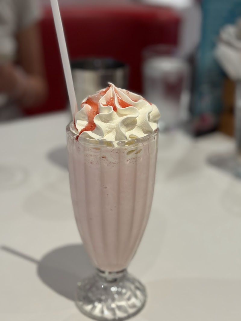 Pink Cadillacs Diner and T-Bird Lounge photo 9