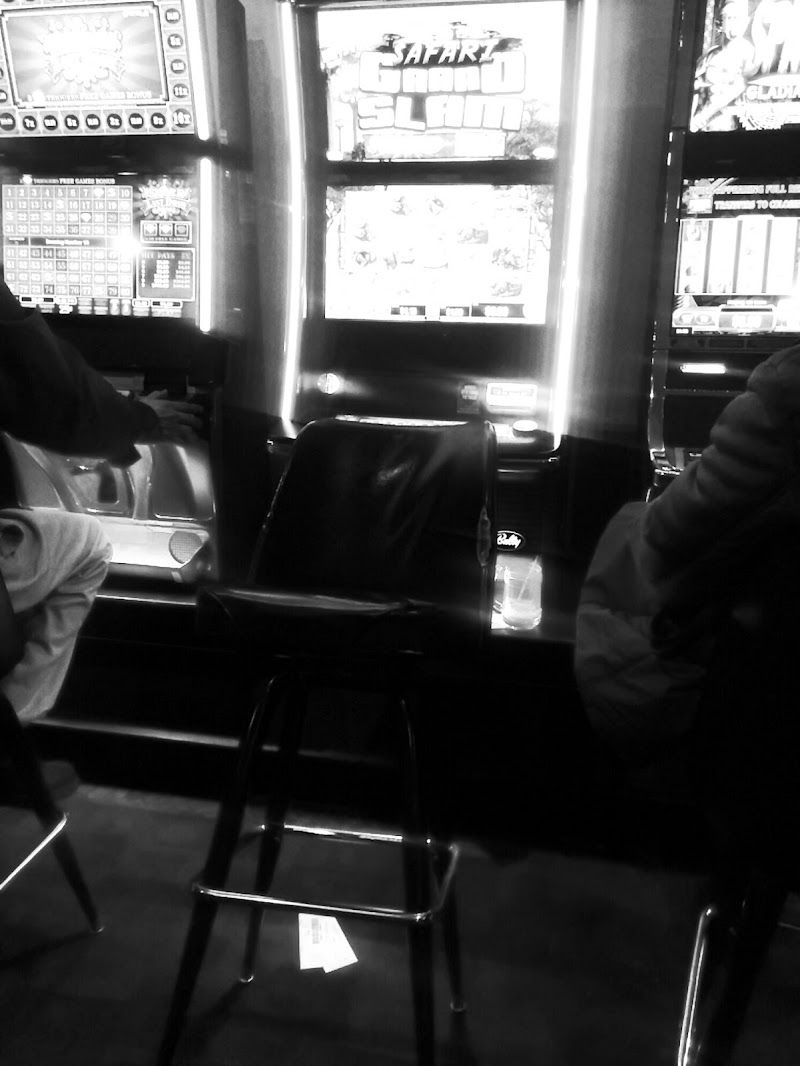 Baileys Lounge photo 6