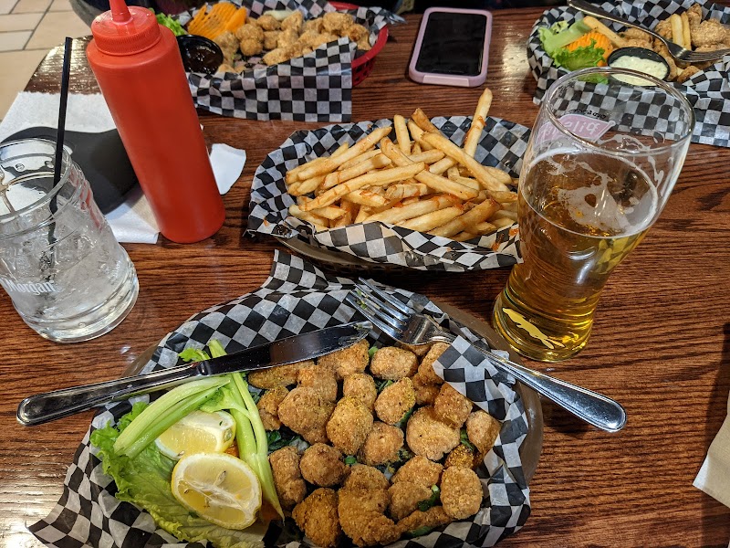 Finn's Irish Pub photo 4