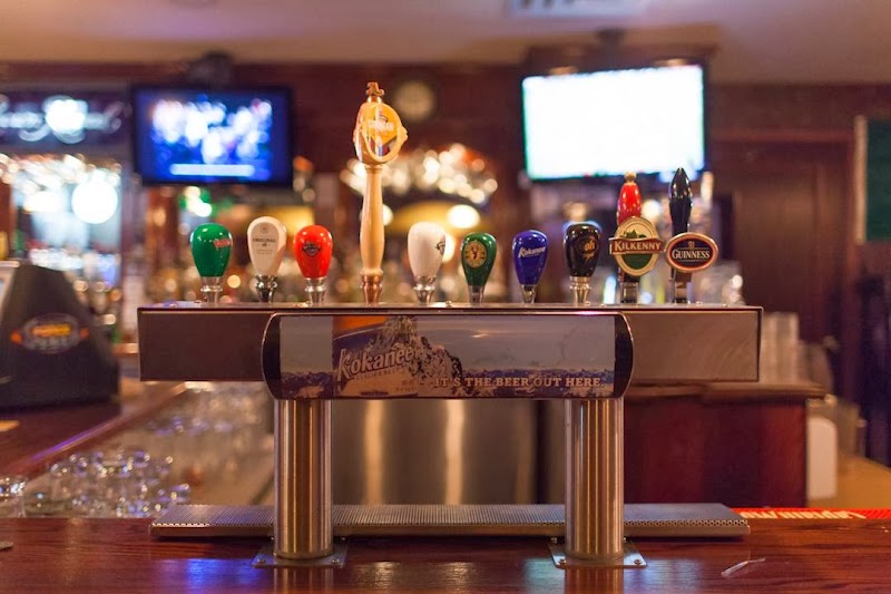 Finn's Irish Pub photo 7