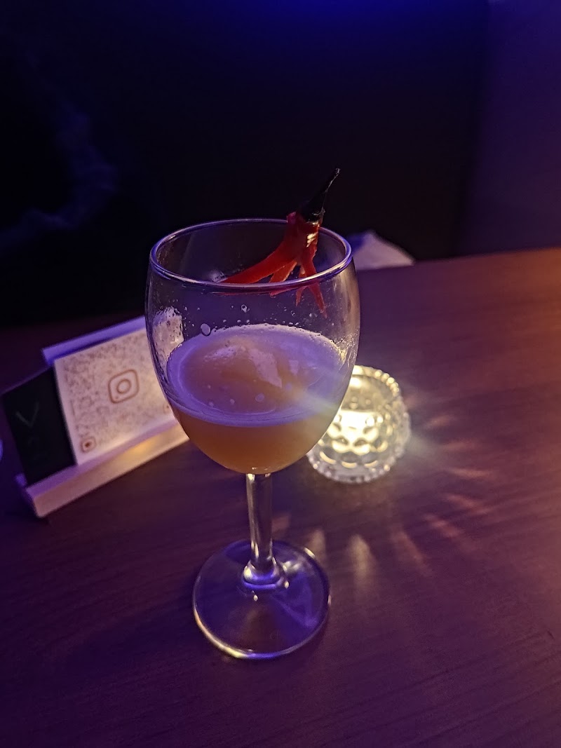 Bar Rose photo 4
