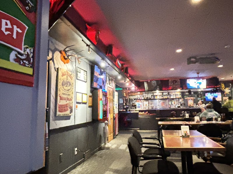 Big Mur's Tavern photo 8