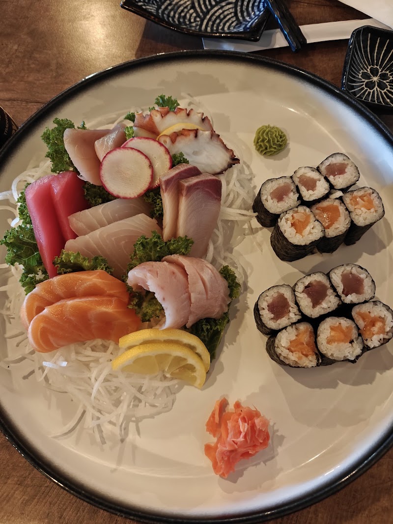 Sushi Raku photo 4