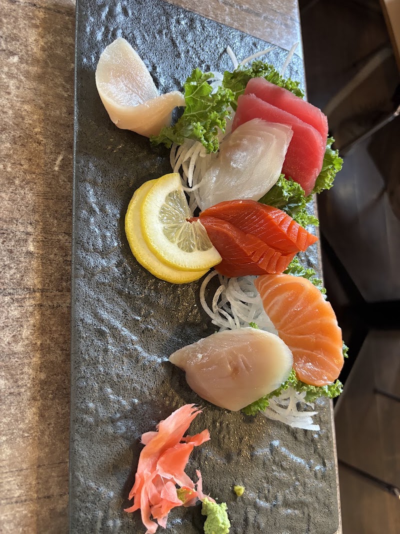 Sushi Raku photo 9