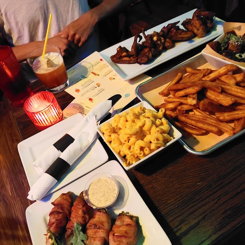 Honi Honi Tiki Lounge photo 6