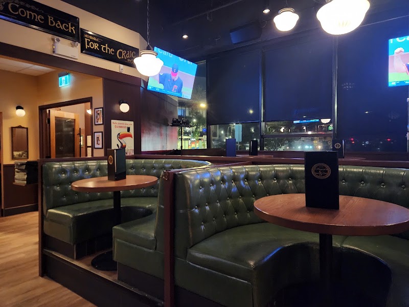 O'Byrne’s Irish Pub - Ice District photo 3