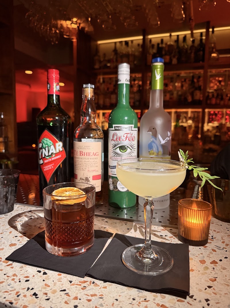 Bar Leonor photo 2