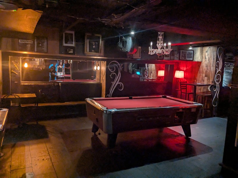 Mad Hatter Pub photo 4